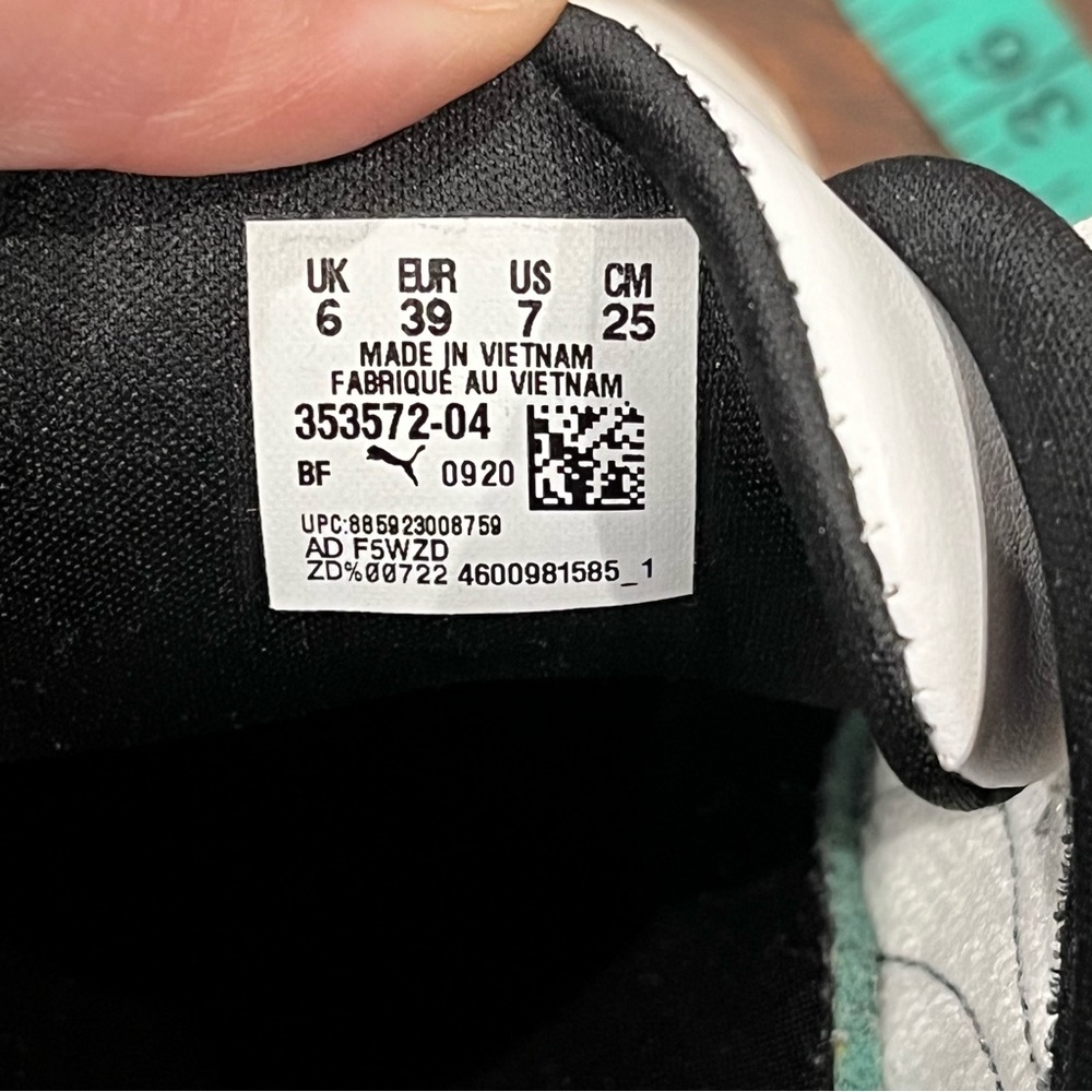 Puma Roma Basic Sneakers - Picture 10 of 10